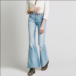 Free People The Perfect Vintage Flare Jean Size 27 Light Wash